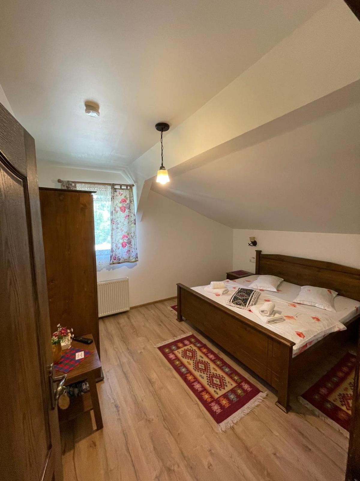 Casa Dunca Lodge *